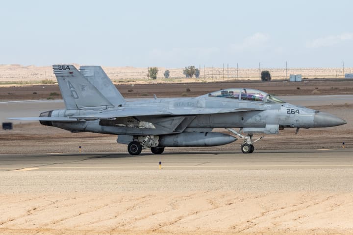 166453, United States Navy · F/A-18E/F Super Hornet