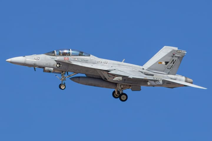 165802, United States Navy · F/A-18E/F Super Hornet