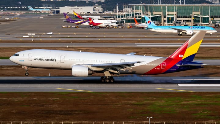 HL7756, Asiana Airlines · 777-200ER