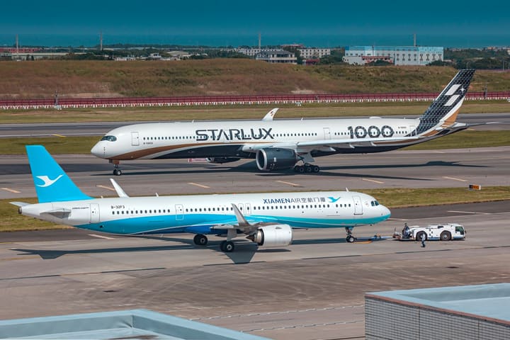 B-32F3, Xiamen Airlines · A321neo